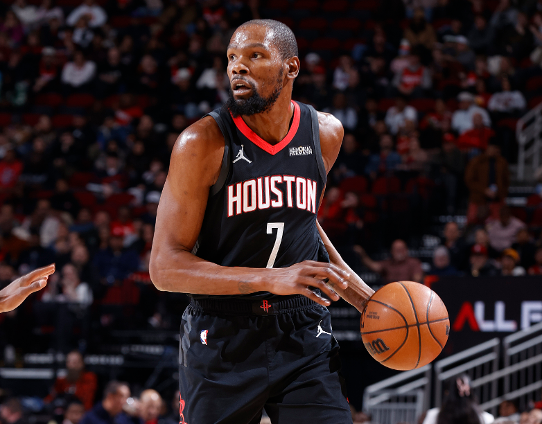 开云平台-杜兰特双里程碑：总三分升历史第十 神迹比肩詹库乔丹历史第5人